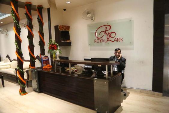 Royal Park Hotels & Resorts Gáziábád Kültér fotó